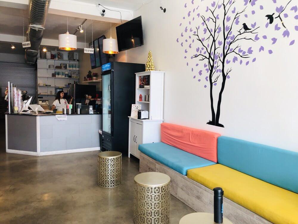 o vẽ tranh tường Mỹ Thuật Sen Việt