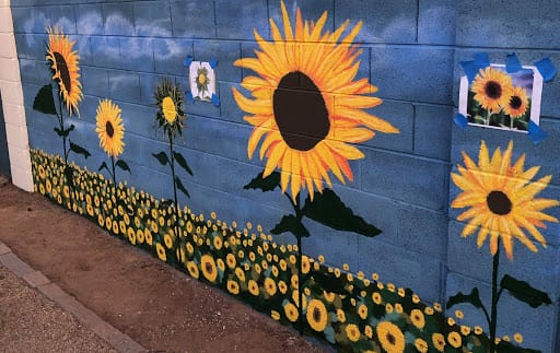 SunflowersMuralDetail2 vẽ tranh tường Mỹ Thuật Sen Việt
