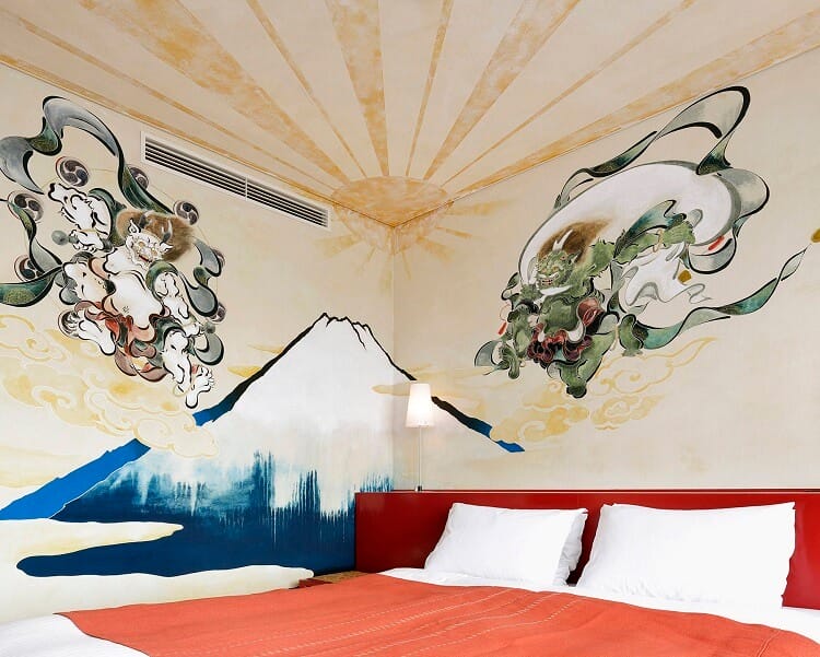 vẽ tranh tường phòng ngủ