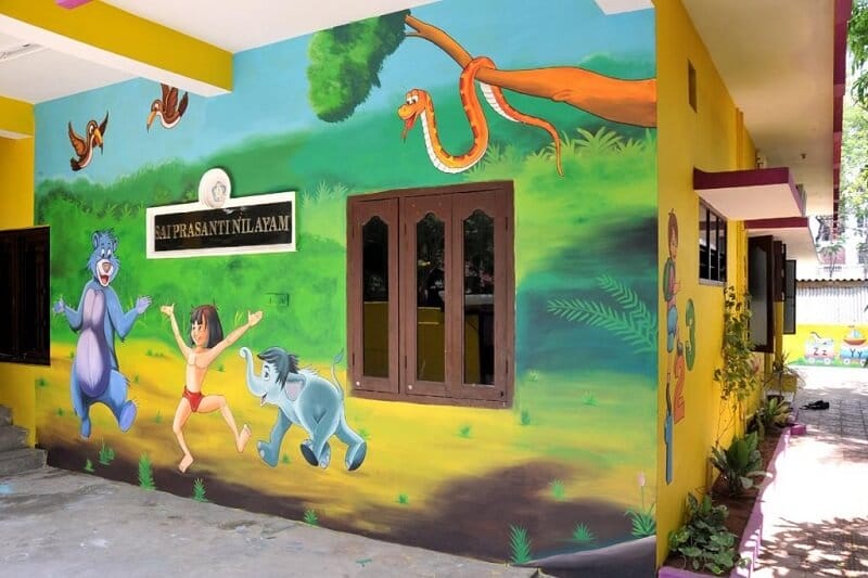 vẽ tranh tường mầm non cổ tích