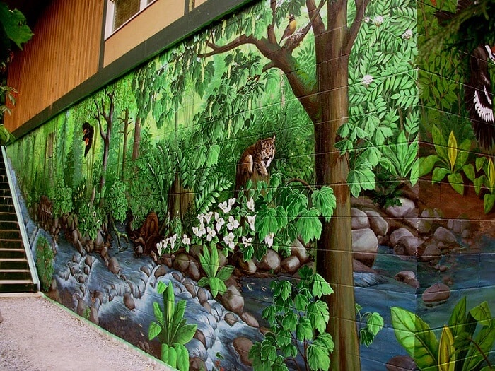vẽ tranh tường sân vườn