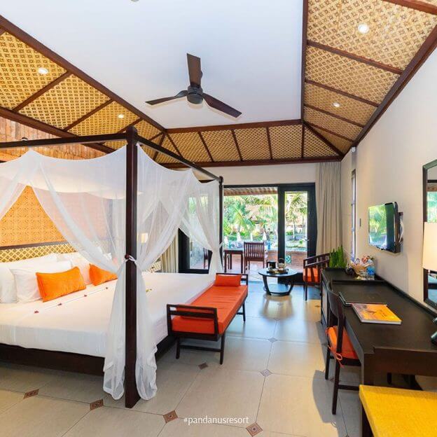 Pandanus Resort 6 vẽ tranh tường Mỹ Thuật Sen Việt